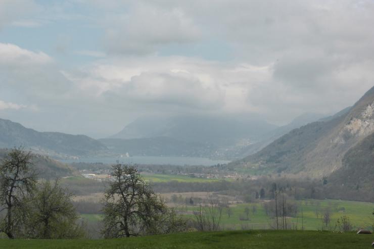 01 la me te o s ame liore au dessus du lac d annecy