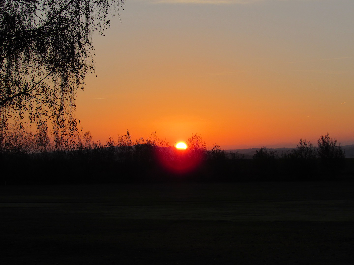 Lever de soleil sur le Verger