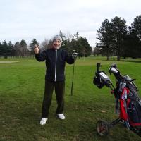 Yves très heureux de son birdie