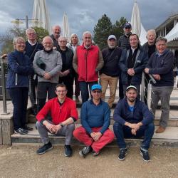 05 la photo de groupe carre e
