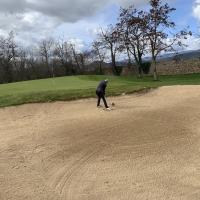 Par 3 n°8: Fabrice dans le bunker de green