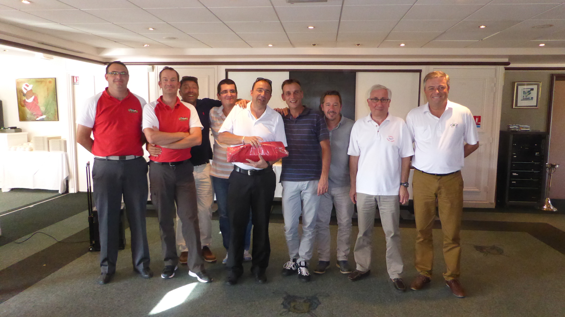 L'équipe CORPS, 12ème (à droite, Pascal Baron, Golf Entreprise R/A)