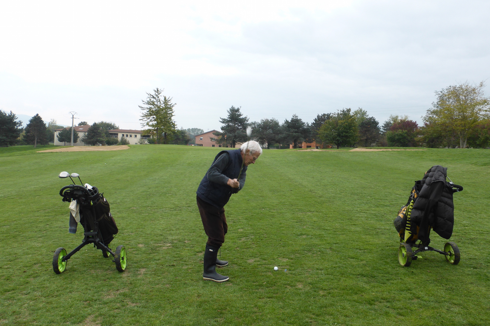 Henri Moiroud en route vers le 4ème birdie