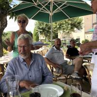 Marie-Antoinette annonce les départs