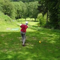 Jean PARISOT: mise en jeu au par 3 n°14