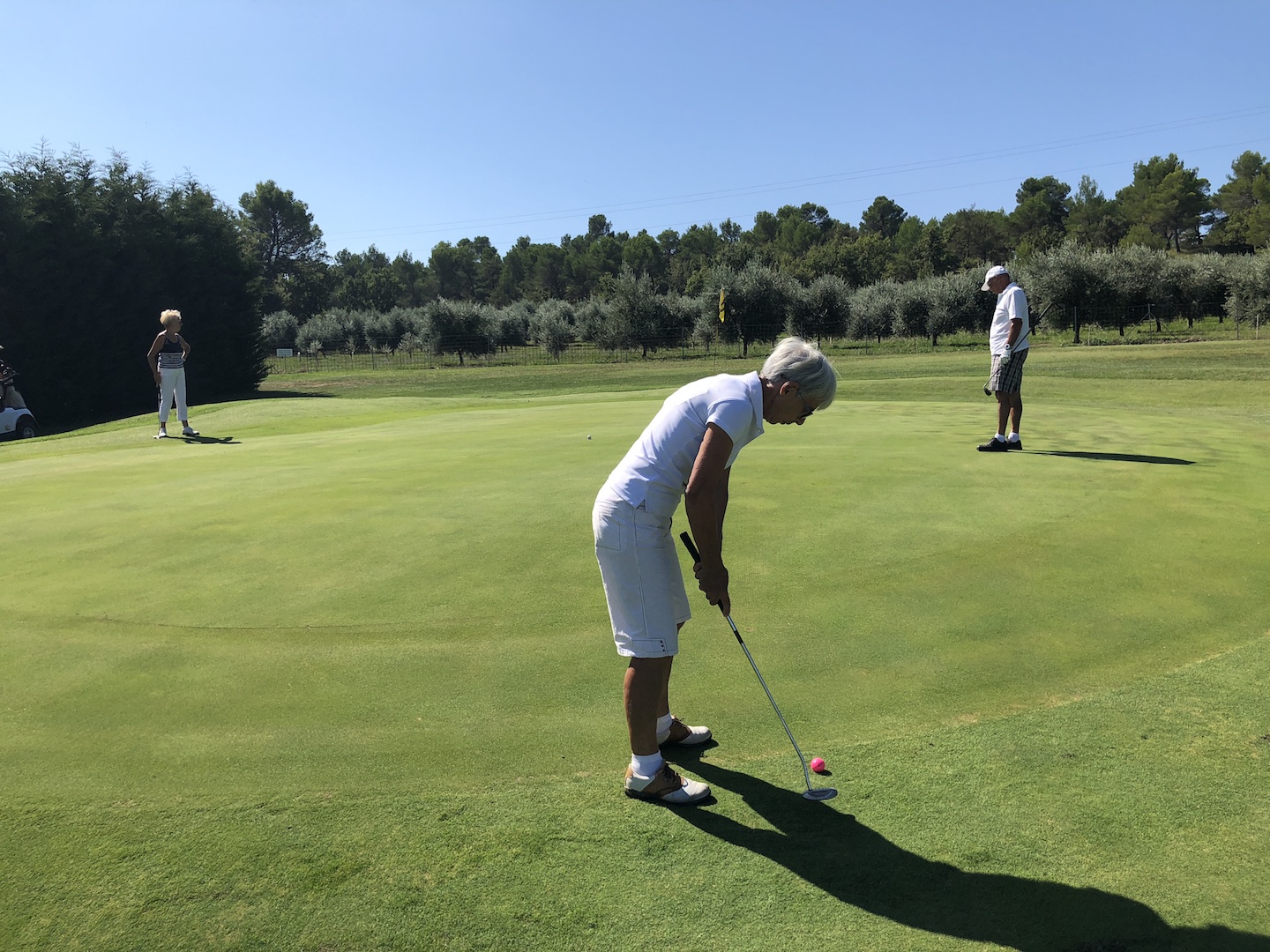 Putt de Françoise sur le même trou