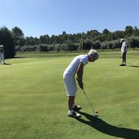 Putt de Françoise sur le même trou