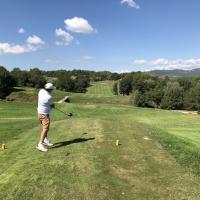 ... suivi de celui d'Yves