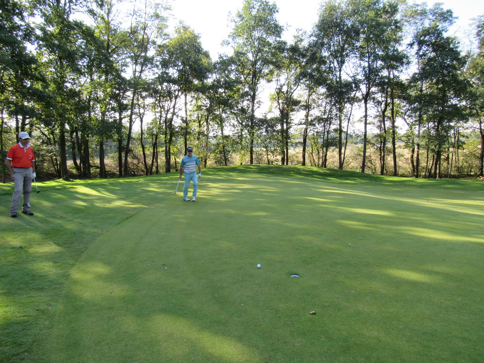 Putt d'Yves au par 5 n°5